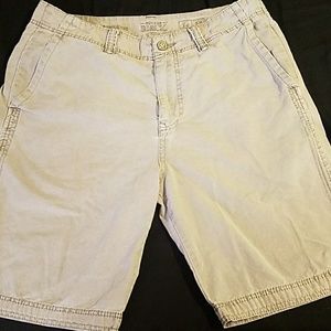 Buckle Black Grey Shorts